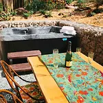 Le Grand Petit - Domaine De Charme - Jacuzzis Privatifs 盖布维莱尔