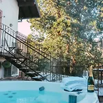 度假居 Le Grand Petit - Domaine De Charme - Jacuzzis Privatifs 盖布维莱尔
