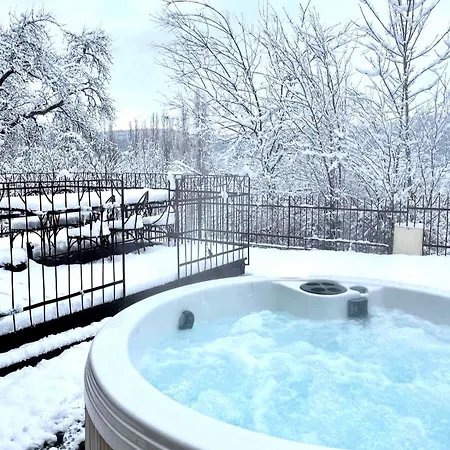 Le Grand Petit - Domaine De Charme - Jacuzzis Privatifs * ゲブビレル