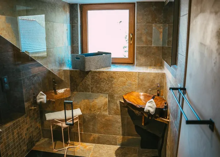 בית נופש Le Grand Petit - Domaine De Charme - Jacuzzis Privatifs *